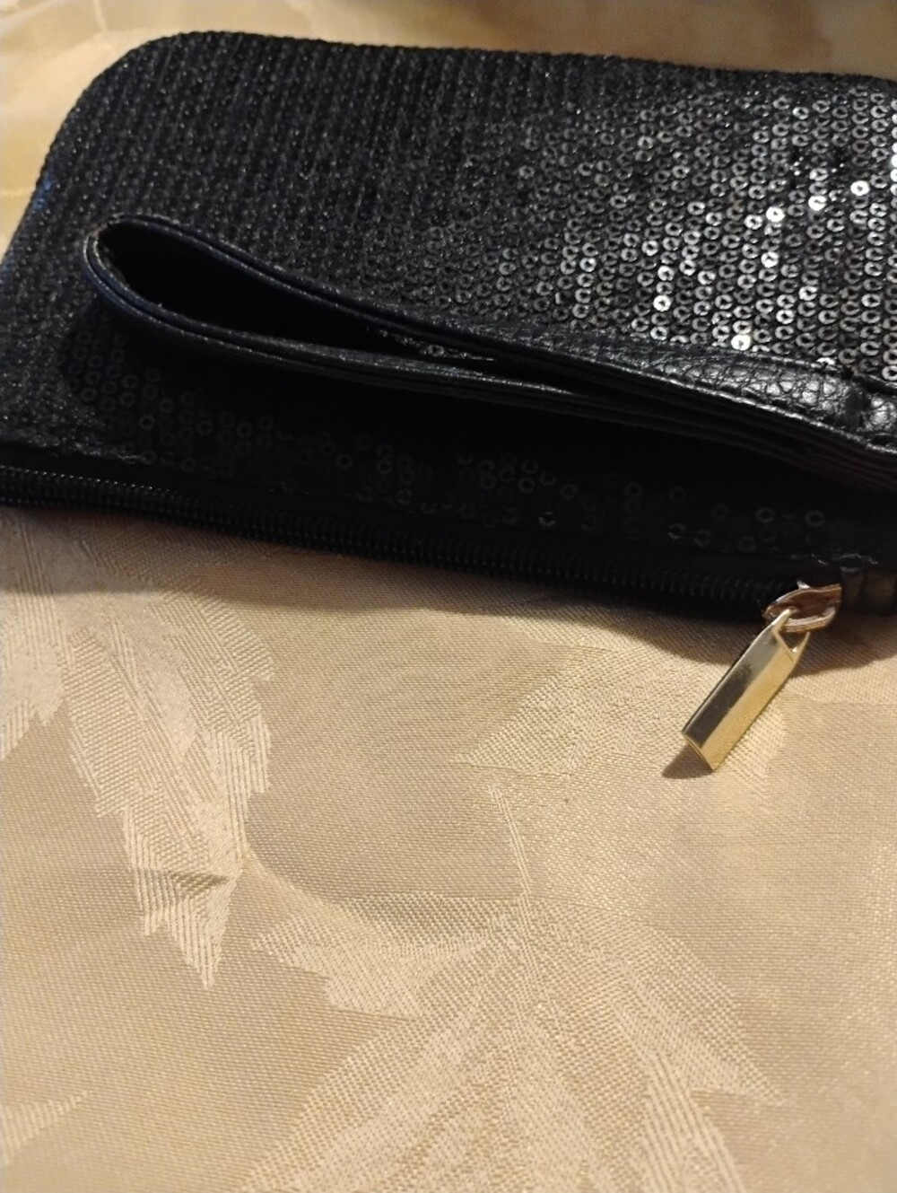 Black Sequin Wristlet Evening Clutch with Leopard Lining